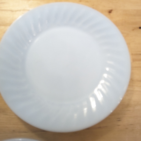 Fire King Azurite Swirl Blue Delphite 9" Dinner Plates USA Set 4 MCM - Picture 5 of 9